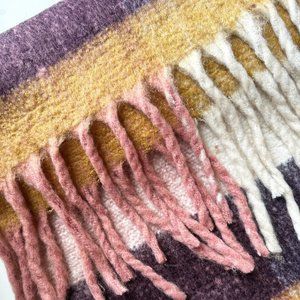 Mango Chunky Oversized Brushed Wool Blanket Scarf in Pink and Purple